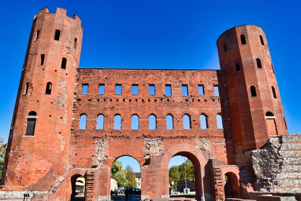 Roman Palatine towers