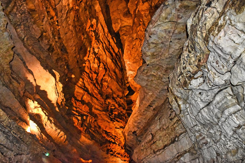 Gouffre de Padirac, beautiful deep cave