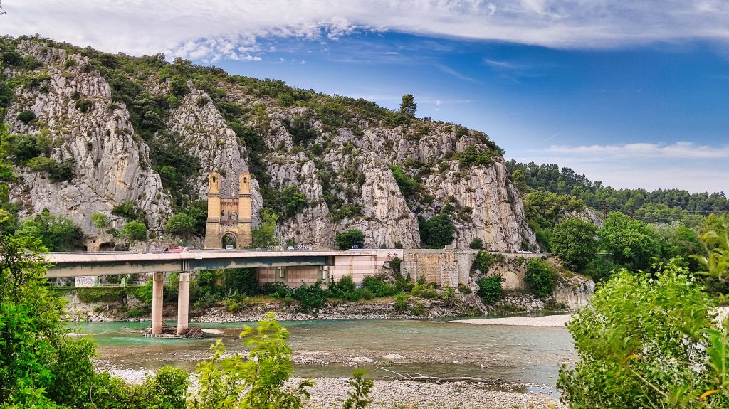 Bridge near Saint-Paul-les-Durance in France