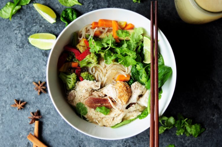 13 Popular Dishes in Vietnam You Must Try