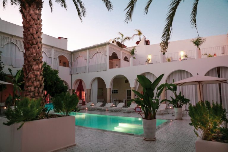 House patio with swimming pool